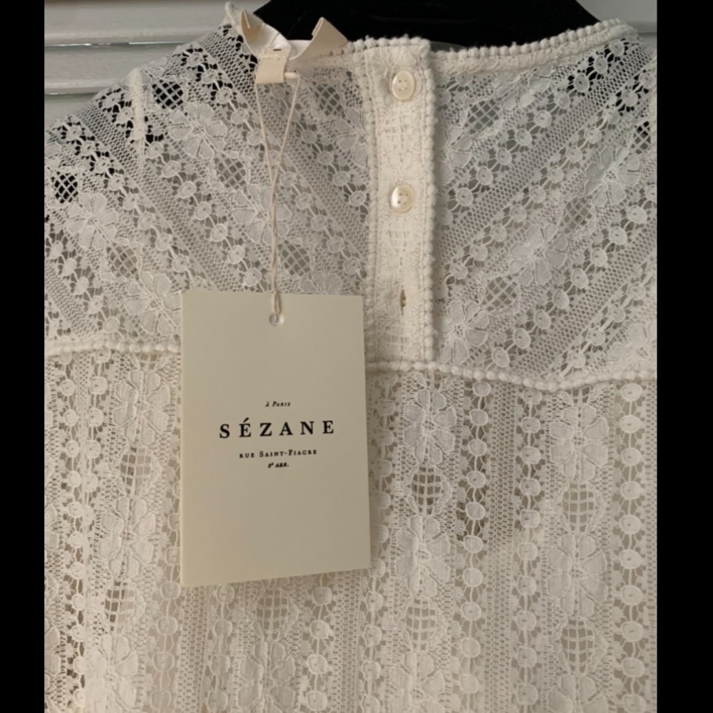 Lace dress - Picture 2 of 5